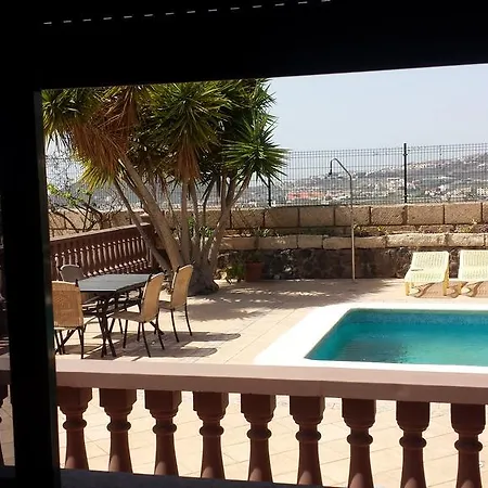 Canaria Villa Buzanada