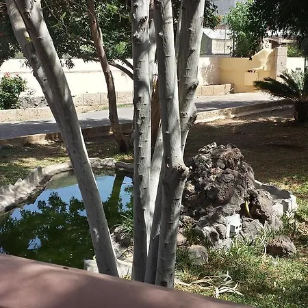 Villa Canaria *